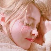 粉色系ins美女心头像 ins超火欧美情侣头像