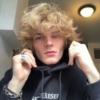 男生卧室ins风格（欧美图片ins风格）