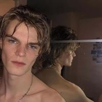 男生卧室ins风格（欧美图片ins风格）