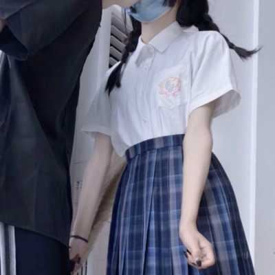 网红真人女生头像不露脸 网红头像真人