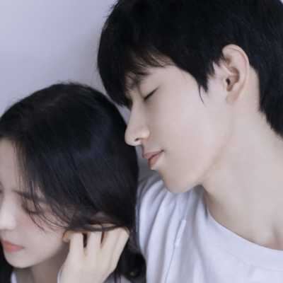 独一无二情侣头像超萌_好看微信情侣头像一对独一无二