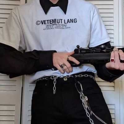 不露脸情侣头像一对两张_情侣头像半身不露脸俩人一对