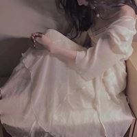 最好看的女生头像不露脸（微信头像图片性感女神）