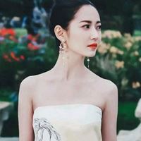 美女与天鹅的头像_女生天鹅颈图片