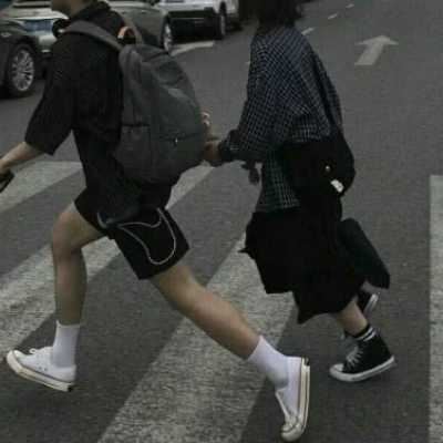 2022年最火爆的情侣头像 2022年最好看的情头