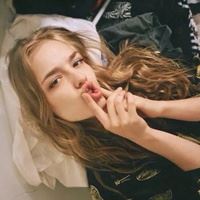 欧美风高清女头像（欧美酷酷的女头像）