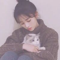 女生抱猫头像高清图片动漫唯美|怀中抱猫的女生头像找个性网