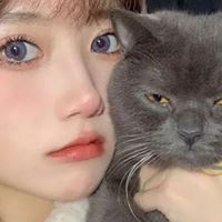 女生抱猫头像高清图片动漫唯美|怀中抱猫的女生头像找个性网