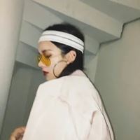 欧美黑暗风格头像_暗黑系超酷的女生头像