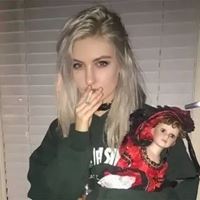 欧美黑暗风格头像_暗黑系超酷的女生头像