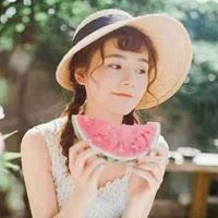 小女孩吃西瓜头像超萌-西瓜图片可爱头像女生