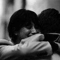 黑白欧美情侣头像(白边两人一张的)|欧美黑白情侣头像图片