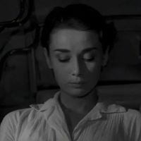 黑白欧美情侣头像(白边两人一张的)|欧美黑白情侣头像图片