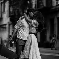 黑白欧美情侣头像(白边两人一张的)|欧美黑白情侣头像图片