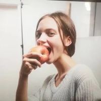 欧美短发女生头像复古_文艺欧美头像女生