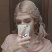 欧美短发女生头像复古_文艺欧美头像女生