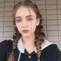 欧美短发女生头像复古_文艺欧美头像女生