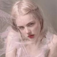 欧美短发女生头像复古_文艺欧美头像女生