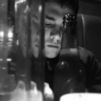 欧美男生头像图片帅气高清-欧美帅哥图片头像高清阳光霸气