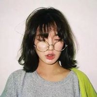 欧美短发头像高清图片_欧美短发头像女生短发霸气