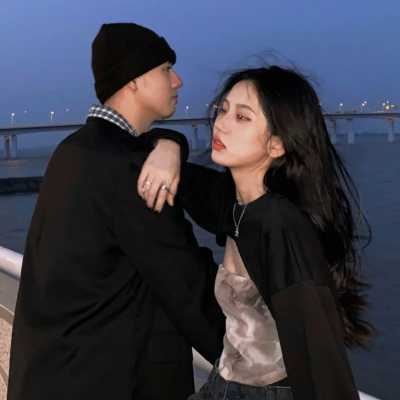 网恋头像真人女-情侣头像网图真人
