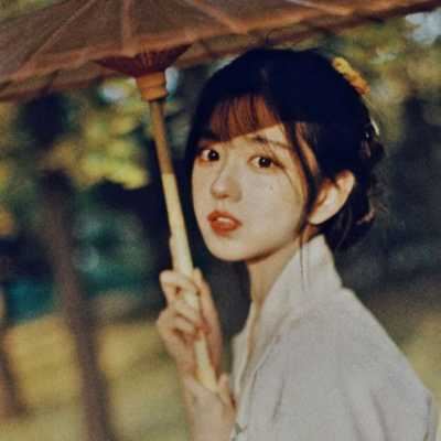 小清新唯美女生头像_复古图片唯美女生头像