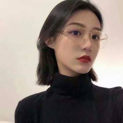 帅气的少女头像_霸气美少女头像