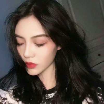 帅气的少女头像_霸气美少女头像