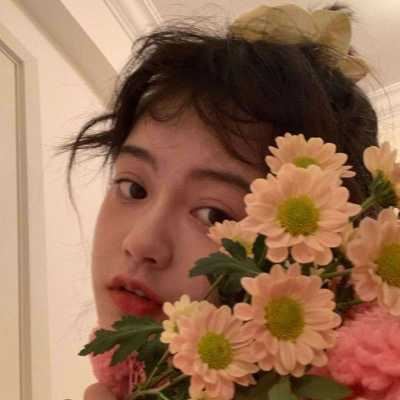 港风复古女生头像图片|复古女头像港风
