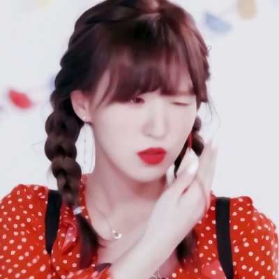 好看的气质女生头像图片-气质可爱女生头像