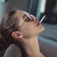 很拽抽烟欧美头像-霸气欧美抽烟头像高清