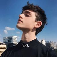 微信头像图片ins风格-男生头像ins高级质感欧美