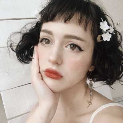 气质欧美女生头像黑白|欧美女生头像意境唯美