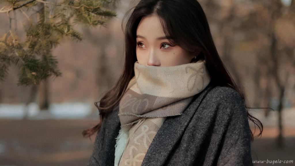唯美雪景美女图片