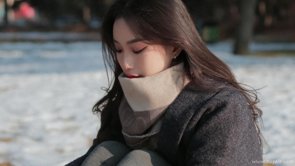 唯美雪景美女图片