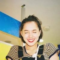 女生头像大笑温暖阳光欧美（欧美女头像爱笑的女孩）