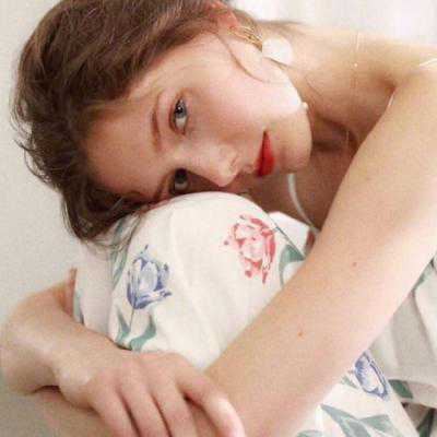 欧美气质高冷头像女-欧美头像女生霸气冷艳超拽