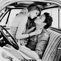 欧美情侣头像一人两张-欧美情侣头像双人