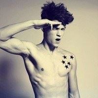 男生头像欧美黑白_欧美个性头像霸气黑白