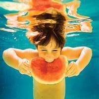 游泳女头像女生可爱 男生游泳头像