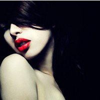 女生红唇头像-侧脸红唇唯美女生头像