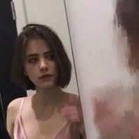 欧美短发头像女生短发霸气_短发欧美风女生头像