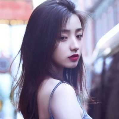 漂亮美丽的女生头像_超高颜值美女头像