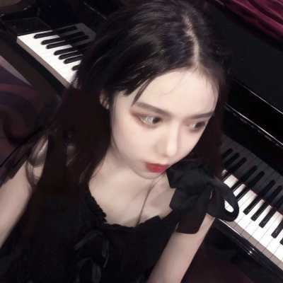真人头像女生可爱单纯（女生头像清纯可爱真人）