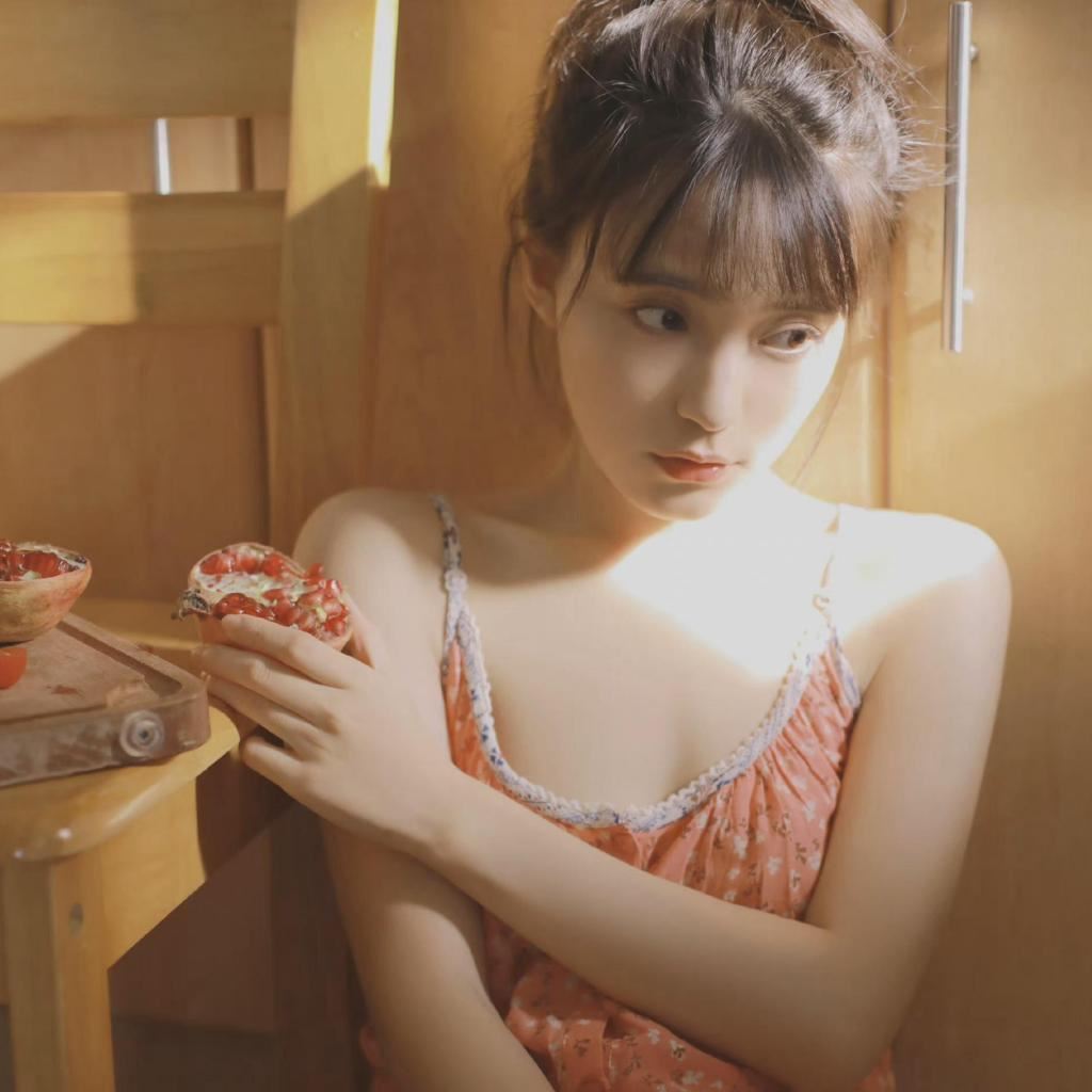 甜甜的美女头像_超甜美女头像