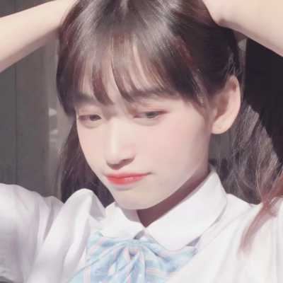 真人头像女生可爱单纯（女生头像清纯可爱真人）