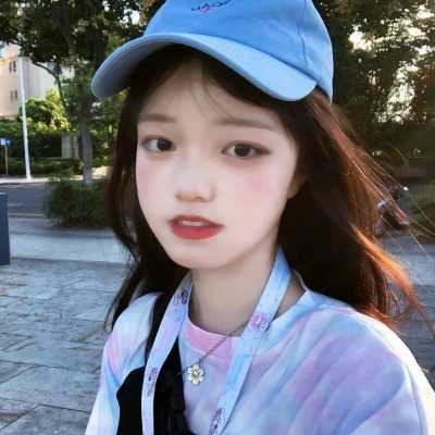 真人头像女生可爱单纯（女生头像清纯可爱真人）
