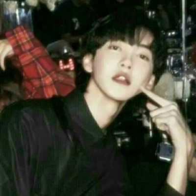 2022最新高冷情头-头像男生霸气冷酷2022