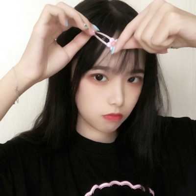真人头像女生可爱单纯（女生头像清纯可爱真人）
