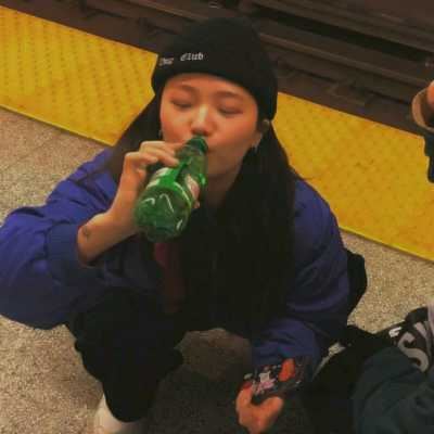 头像图片真人情侣 情侣头像抱在一起真人